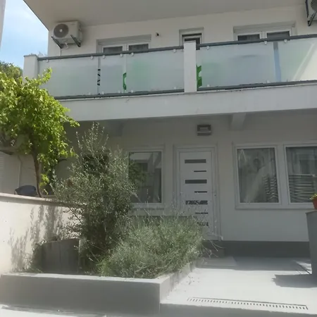Emi4 Apartment Crikvenica Exterior photo
